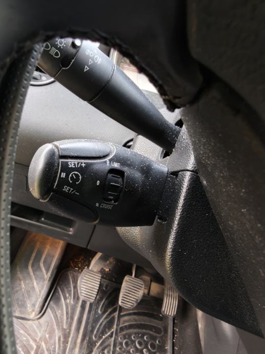Peugeot 308 SW 1,6 HDi, fotografija 18