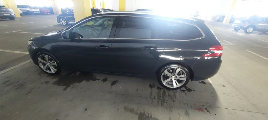 Peugeot 308 SW 1,6, fotografija 17
