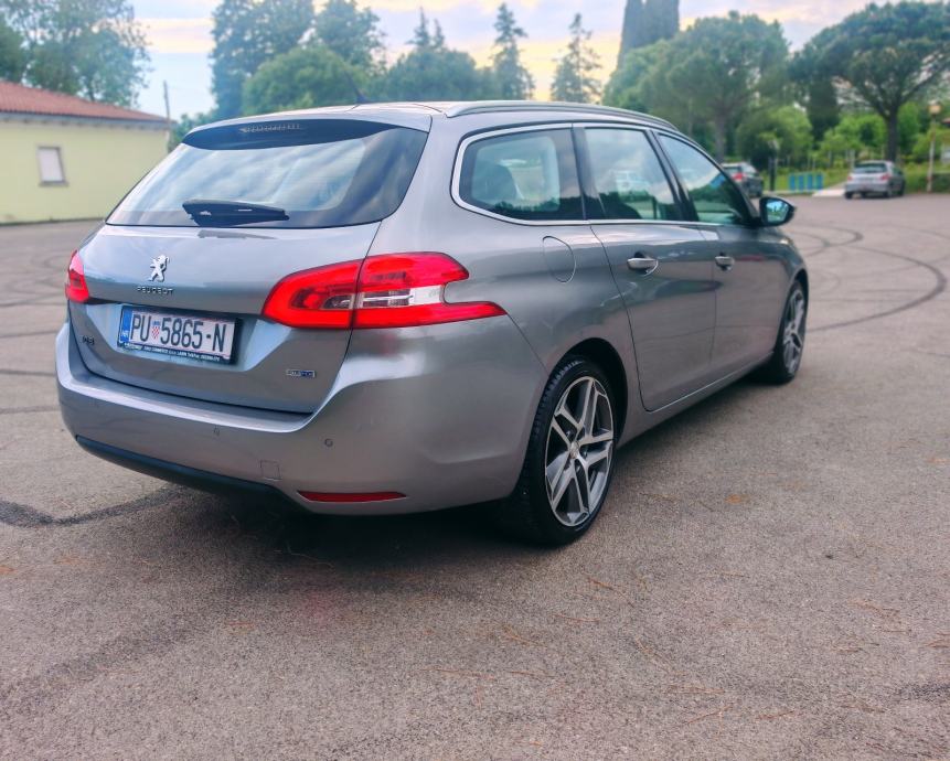 Peugeot 308 SW 2,0 HDI 150 KS ALLURE*IZVRSTAN*PRILIKA❗, fotografija 7