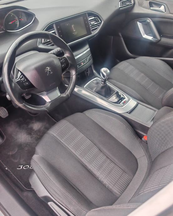 Peugeot 308 SW 2,0 HDI 150 KS ALLURE*IZVRSTAN*PRILIKA❗, fotografija 10