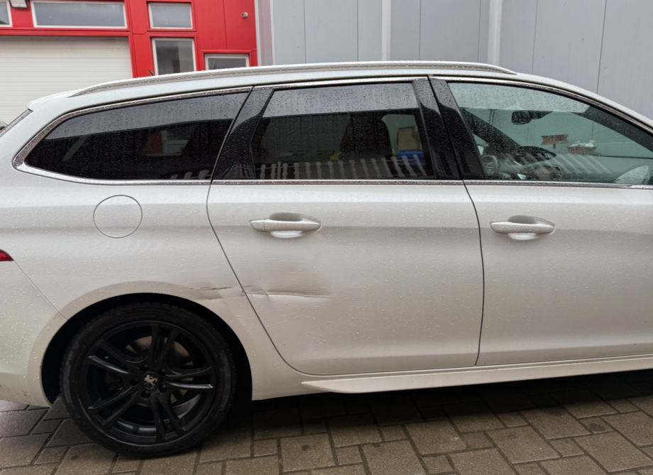 Peugeot 308 SW 2,0 GT automatik, fotografija 16