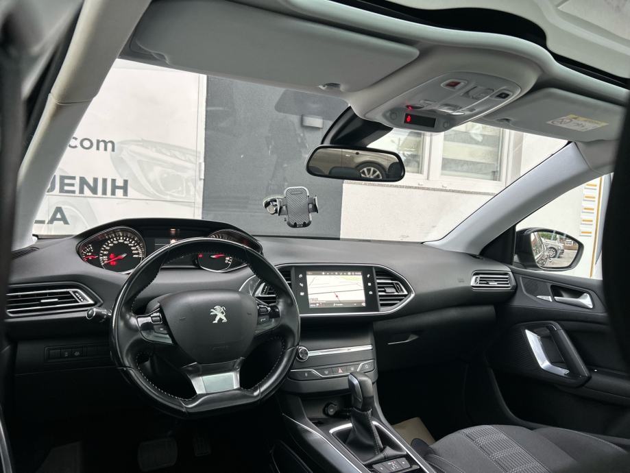 Peugeot 308 SW 2,0BlueHDi automatik 2017G.ALLURE OPREMA FULL PANORAMA, fotografija 20