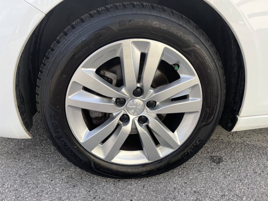 PEUGEOT 308 SW 2020 • PREMIUM jamstvo • AutoZubak Rabljena, fotografija 13