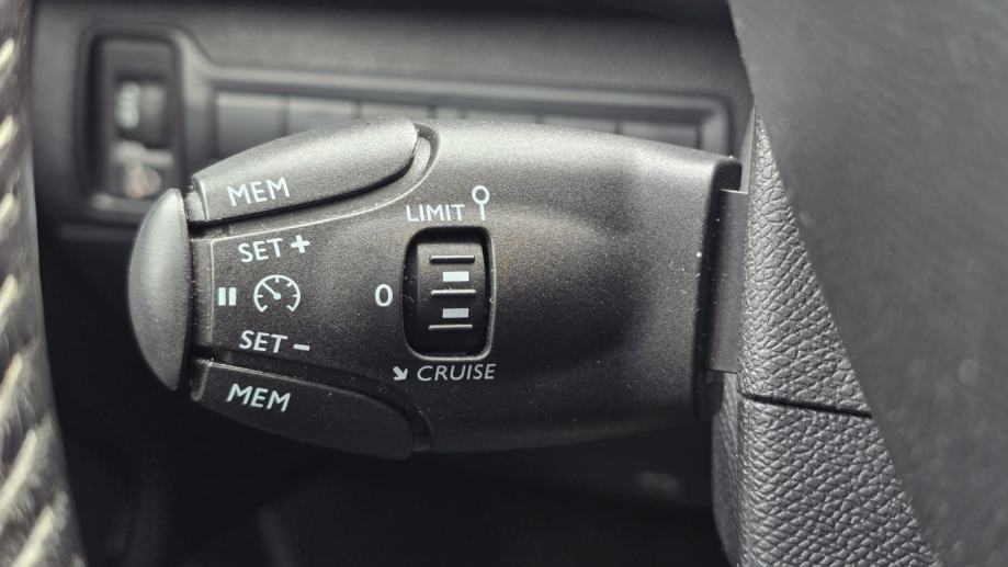 Peugeot 308 SW Active 1.5 BlueHDi, fotografija 16