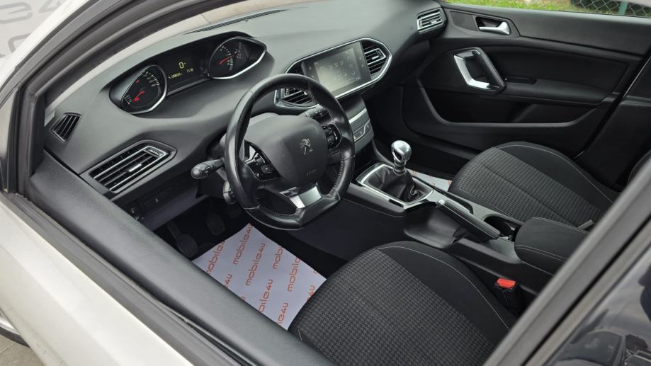 Peugeot 308 SW Active 1.5 BlueHDi, fotografija 6