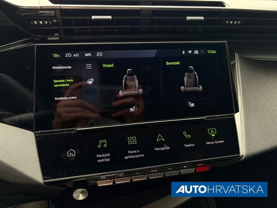 PEUGEOT 308 SW GT HYBRID 145 e-DCS6, 36.186,16 € - Akcija, fotografija 17