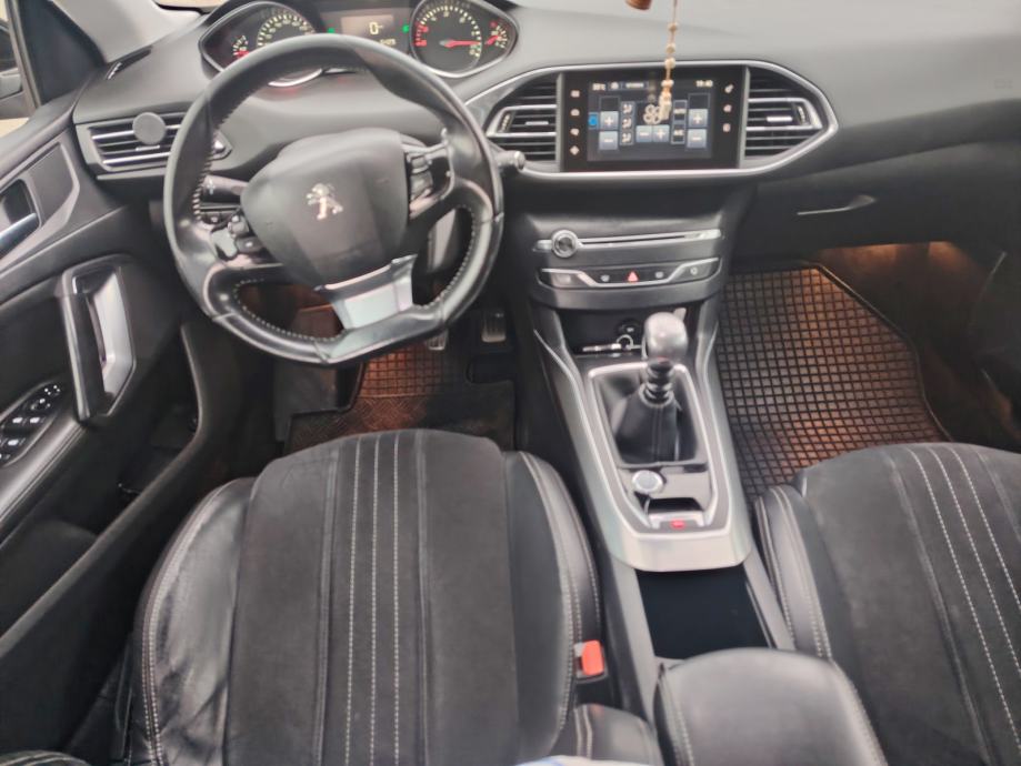 PEUGEOT 308,1.6HDI,85KW,ALLURE,NAVI,LED,XENON,EURO6,6BRZ,EL.RUČ.KOŽA,, fotografija 11
