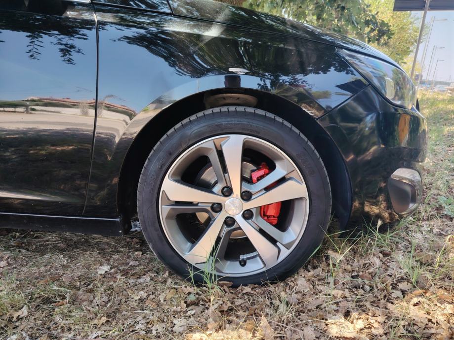 PEUGEOT 308,1.6HDI,85KW,ALLURE,NAVI,LED,XENON,EURO6,6BRZ,EL.RUČ.KOŽA,, fotografija 19