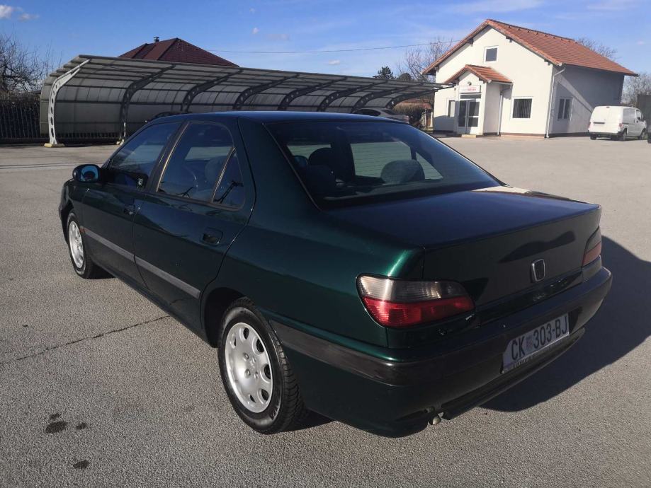 Peugeot 406 спойлер
