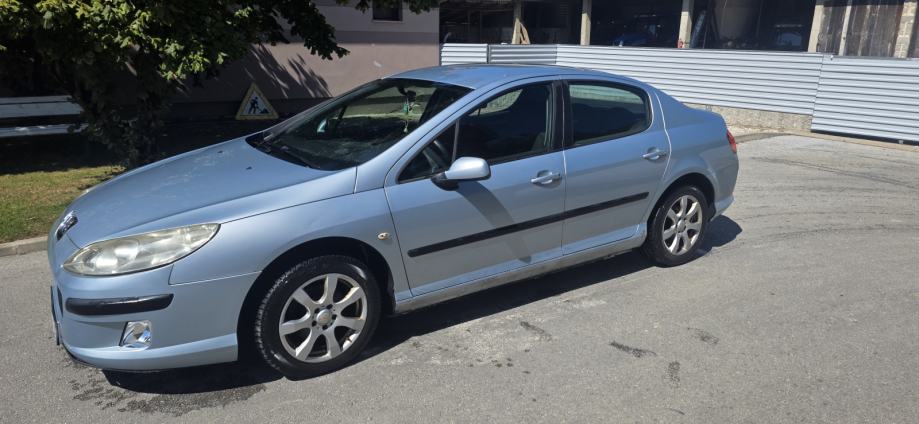 Peugeot 407