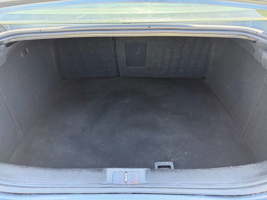 Peugeot 407 2,0 HDi 16V AUTO ODLICAN BEZ GRESKE, fotografija 13