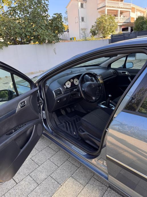 Peugeot 407 2,0 HDi 16V, pogled izvana - slika 3
