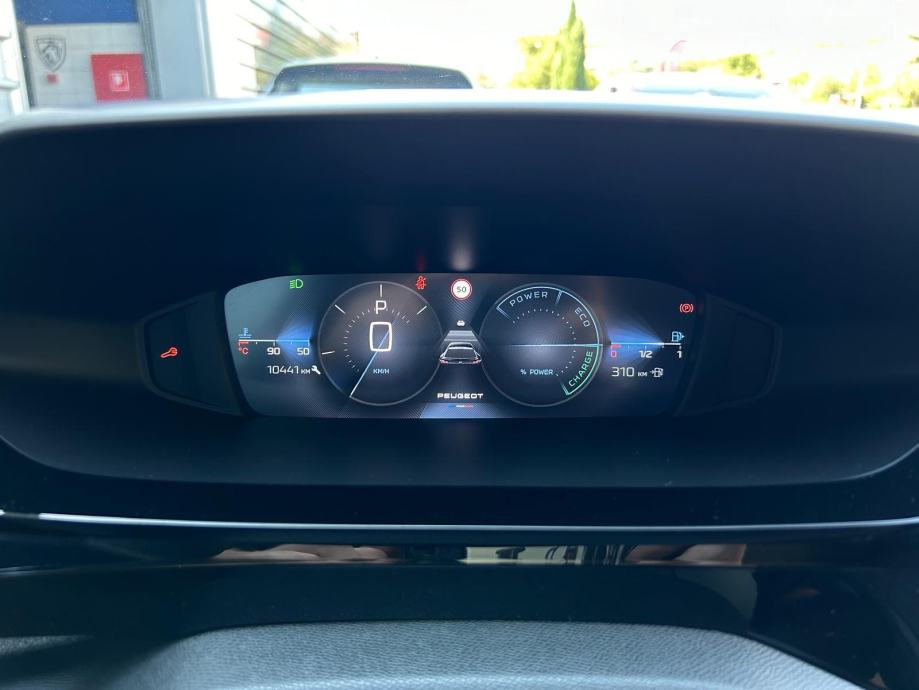 Peugeot 408 ALLURE HYBRID 145 e-DCS6 - 10.000 km - REG 1 GOD!, fotografija 11