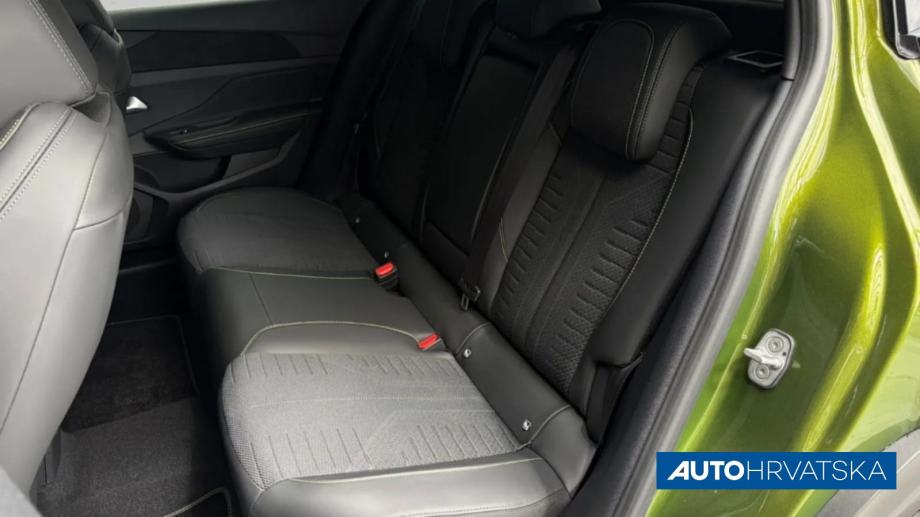 PEUGEOT 408 GT HYBRID 145 e-DCS6, 34.605,43 € - Akcija, fotografija 12