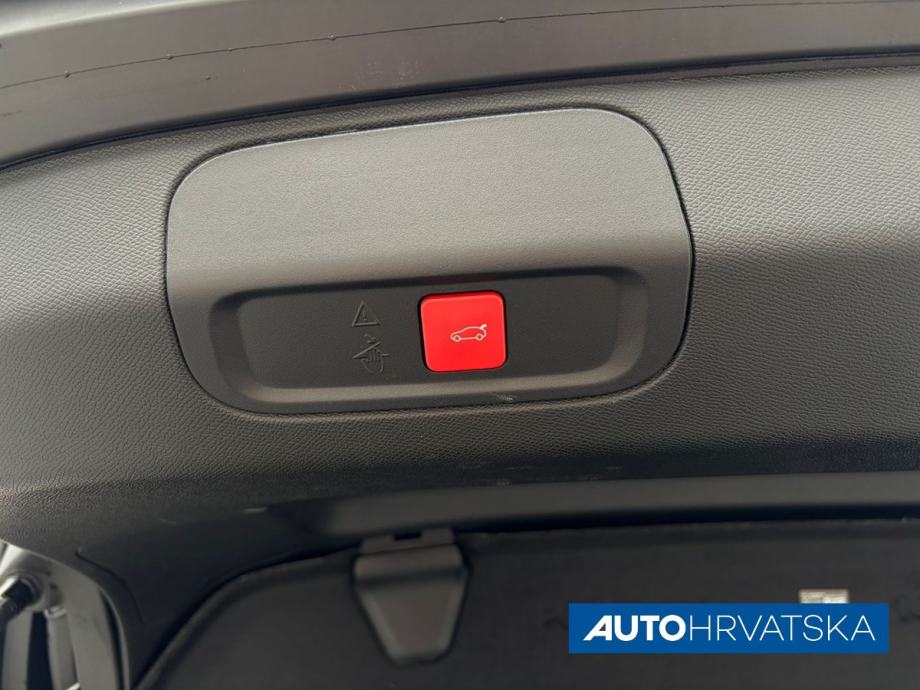 PEUGEOT 408 GT HYBRID 145 e-DCS6, 34.605,43 € - Akcija, fotografija 14