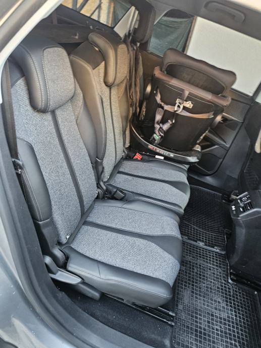 Peugeot 5008 1,2 PureTech ALLURE/Automatik, fotografija 11
