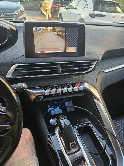 Peugeot 5008 1,2 PureTech ALLURE/Automatik, fotografija 10