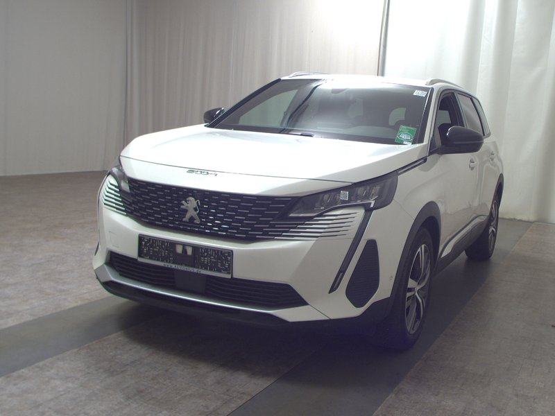 Peugeot 5008 1.2 PureTech Allure • LED • digitalni instrumenti, fotografija 2