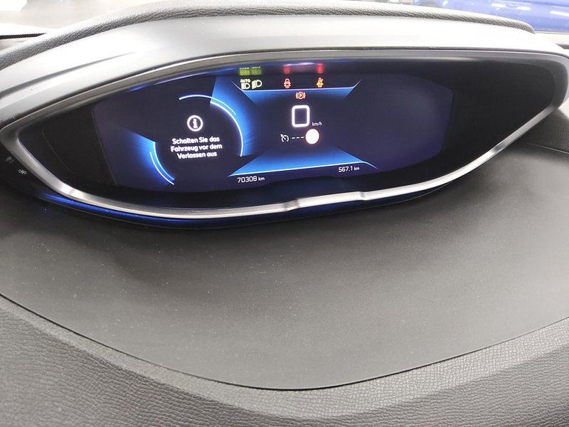 Peugeot 5008 1.2 PureTech Allure • LED • digitalni instrumenti, fotografija 10