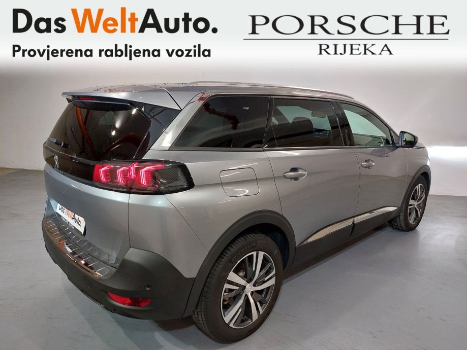 Peugeot 5008 1,5 BlueHDI 130 S&S Allure, 2021 god.