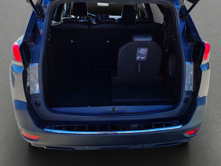 PEUGEOT 5008 1.5 BlueHDi 130 KS ALLURE 7 SJEDALA *VOZILO S JAMSTVOM*, fotografija 10