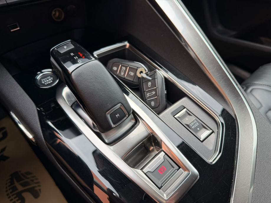 Peugeot 5008 1,5 bluehdi automat •2022•7sjedala•kamera•LeasingBezUčešć, fotografija 18