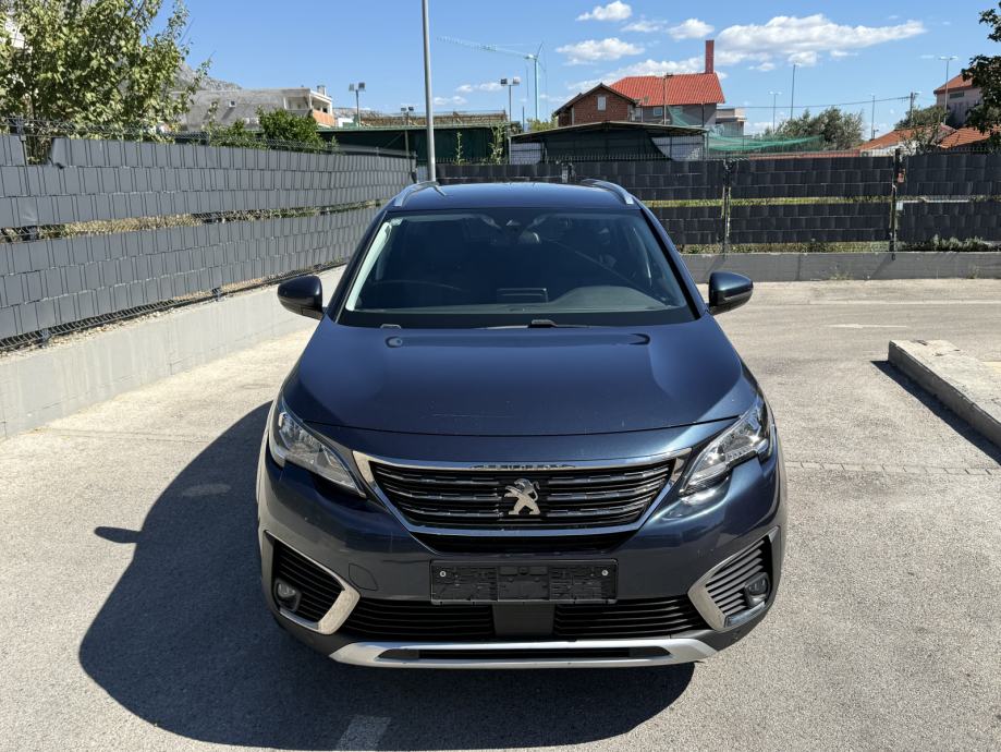 Peugeot 5008 1,5 BlueHDI automatik, fotografija 3
