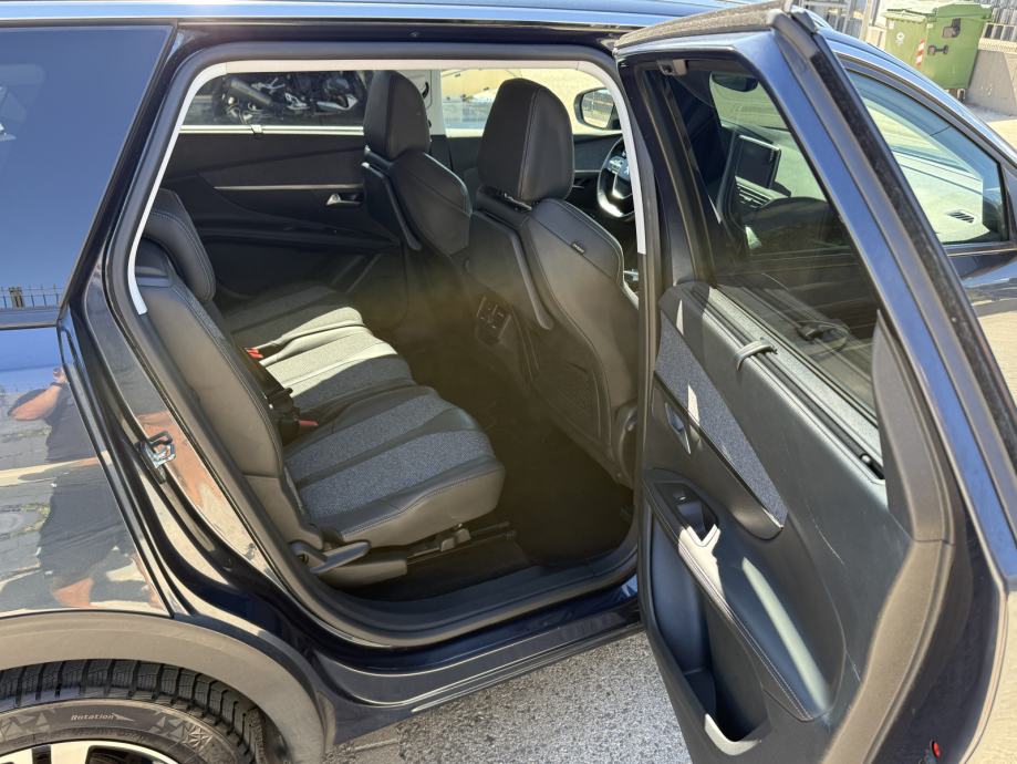 Peugeot 5008 1,5 BlueHDI automatik, fotografija 12