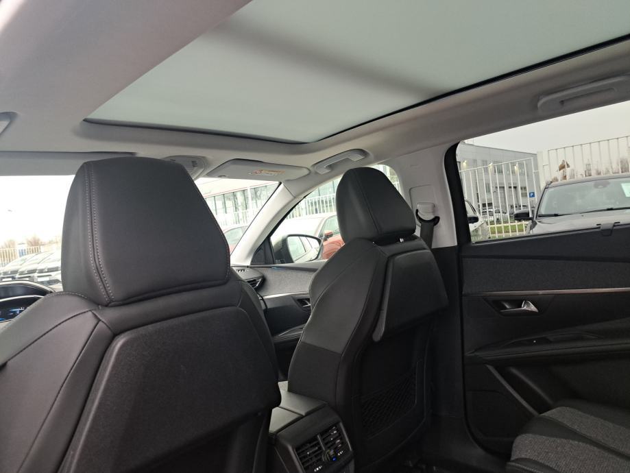 Peugeot 5008 1,5 BlueHDI, fotografija 5