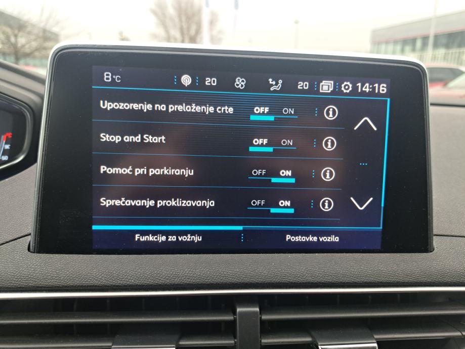 Peugeot 5008 1,5 BlueHDI, fotografija 8