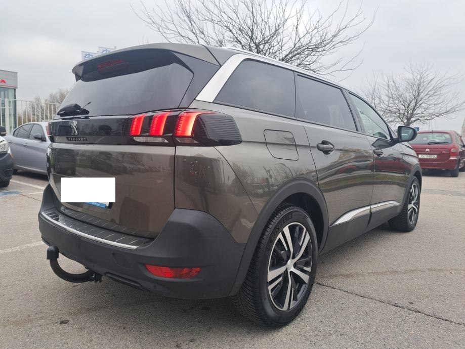 Peugeot 5008 1,5 BlueHDI, fotografija 14