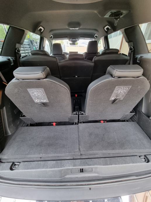 PEUGEOT 5008, NAJBOLJA GT OPREMA 1,5 BlueHDI,AUTOMATIK, TOP STANJE, fotografija 11