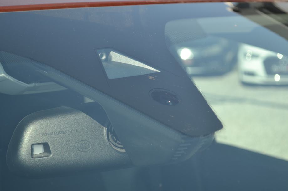 Peugeot 5008 1,5 HDI automatik ** rata 290€ ** BEZ UČEŠĆA ** SERVISNA, fotografija 15