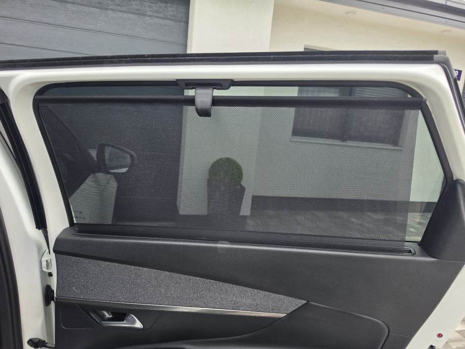 Peugeot 5008 1,6 BlueHDI 7 SJEDALA ALLURE KAMERA PERLA **GARANCIJA**, fotografija 16