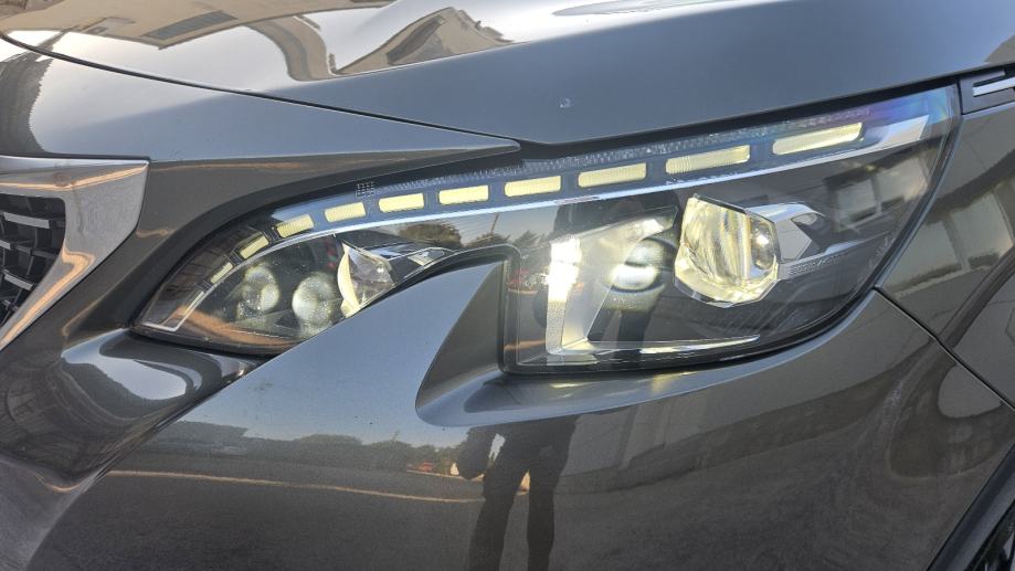 Peugeot 5008 1,6 BlueHDI GT-Line *360° KAMERE*VIRTUAL*RADAR*KEYLESS*, fotografija 13