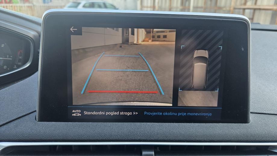 Peugeot 5008 1,6 BlueHDI GT-Line *360° KAMERE*VIRTUAL*RADAR*KEYLESS*, fotografija 17