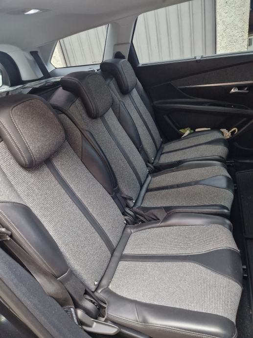 Peugeot 5008 1,6 BlueHDI, fotografija 9