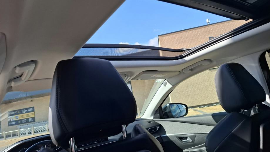 Peugeot 5008 1,6 BlueHDI, fotografija 4