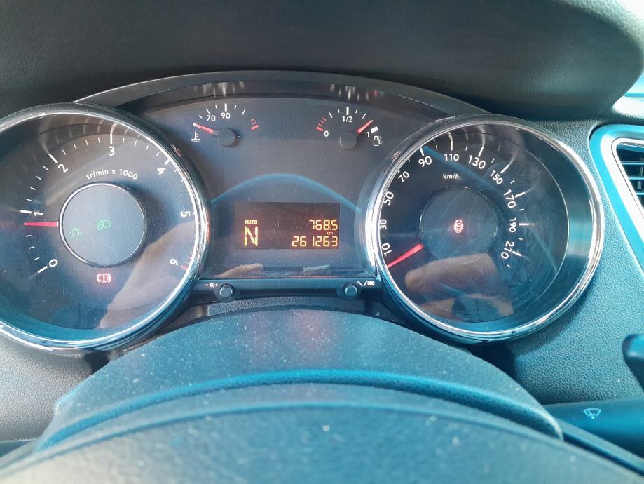 Peugeot 5008 1.6 hdi automatik 2014 godina, fotografija 4