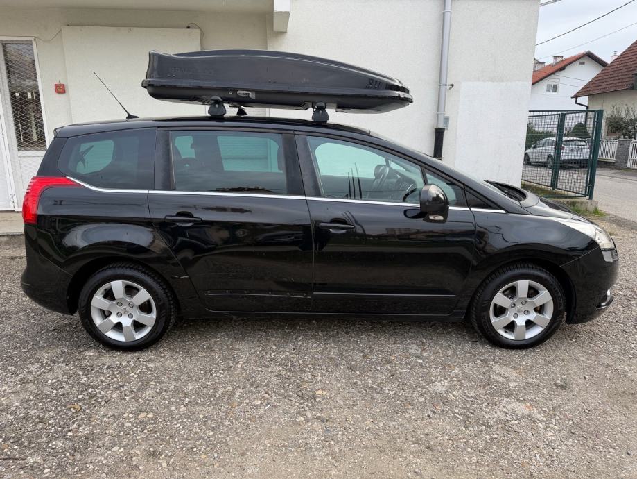 PEUGEOT 5008 1.6 HDI - 7 SJEDALA - REGISTRIRAN DO 7/27 - HRV. AUTO !!!, fotografija 3