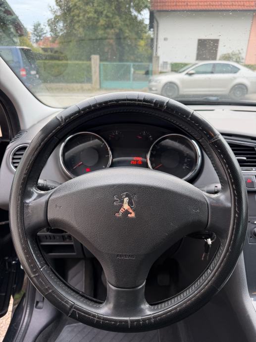 PEUGEOT 5008 1.6 HDI - 7 SJEDALA - REGISTRIRAN DO 7/27 - HRV. AUTO !!!, fotografija 19