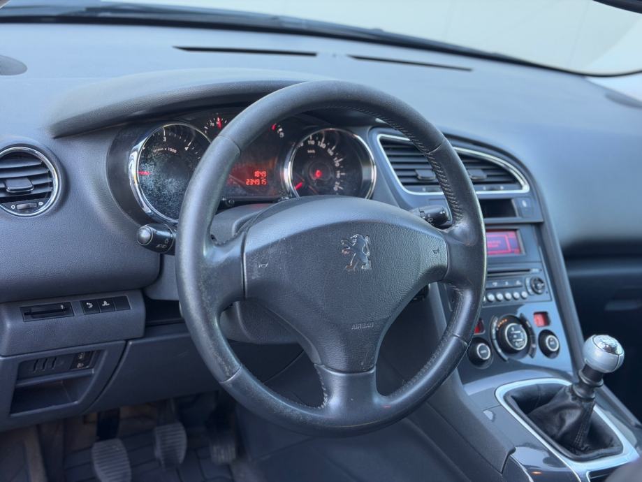 Peugeot 5008 1,6 HDi / REGAN / KLIMA / TOP STANJE, fotografija 14