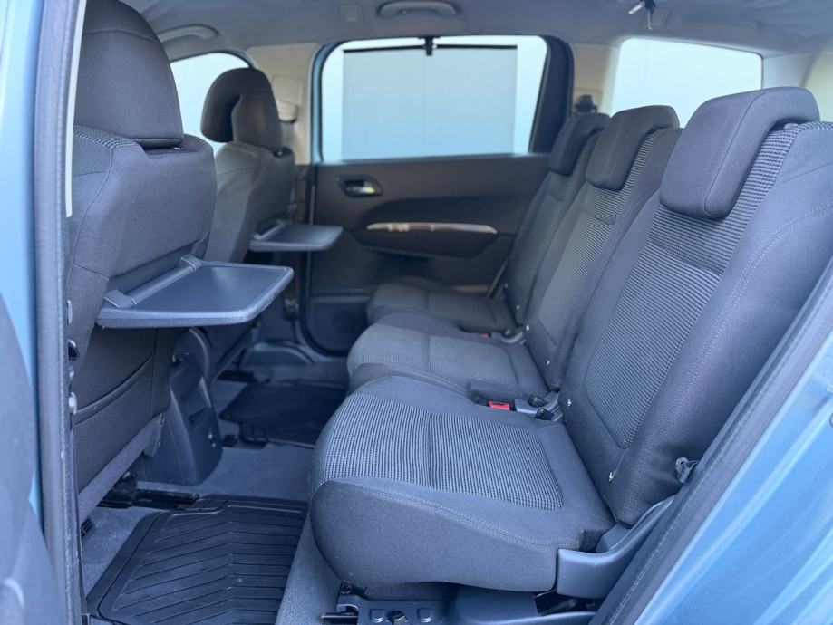 Peugeot 5008 1,6 HDi / REGAN / KLIMA / TOP STANJE, fotografija 16