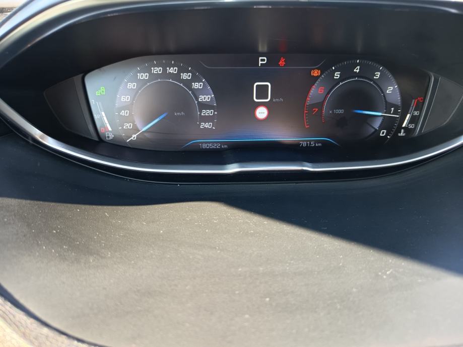 Peugeot 5008 1.6 PURE TECH- 183 KS, fotografija 12