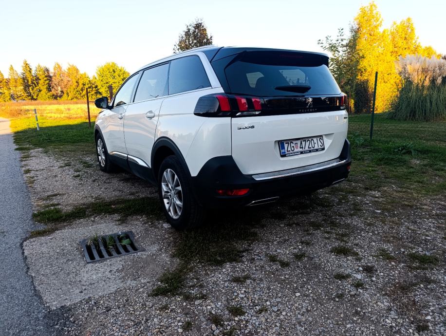 Peugeot 5008 2,0 BlueHDI, fotografija 4