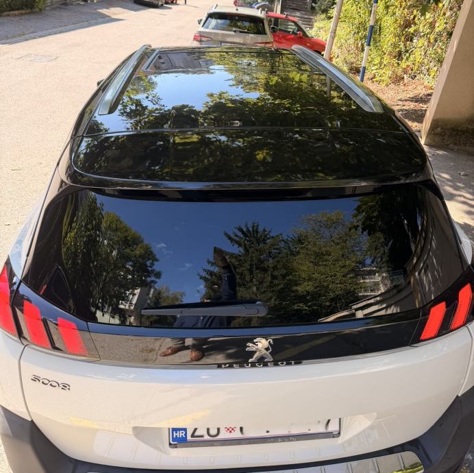 Peugeot 5008 (II) 7s 1,5 BlueHDi 130 Allure '20.g 115tkm 1.vl pano PDV, fotografija 8
