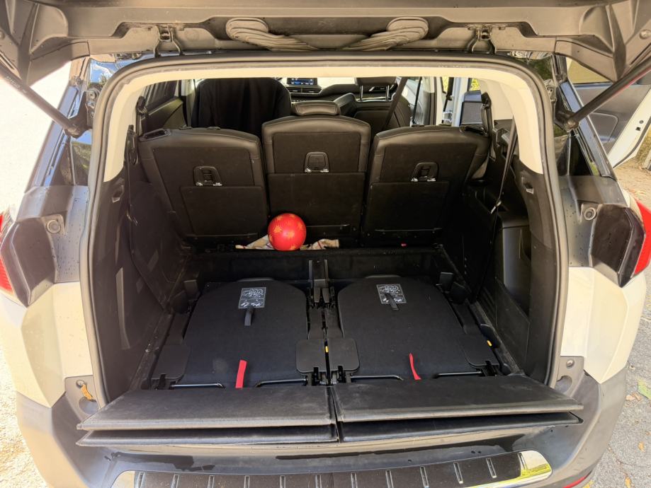 Peugeot 5008 (II) 7s 1,5 BlueHDi 130 Allure '20.g 115tkm 1.vl pano PDV, fotografija 20