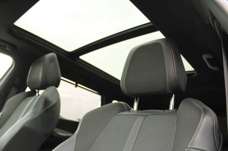 Peugeot 5008 Puretech 130 GT-Line 7 sjedala *PANORAMA, KAMERA, NAVIGAC, fotografija 17