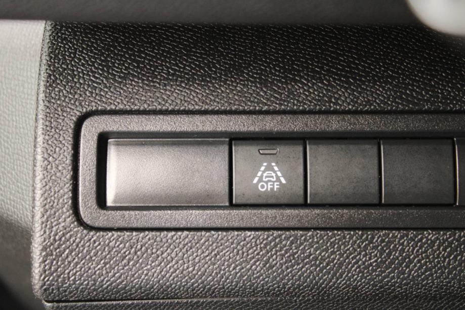 Peugeot 5008 Puretech 130 GT-Line 7 sjedala *PANORAMA, KAMERA, NAVIGAC, fotografija 19