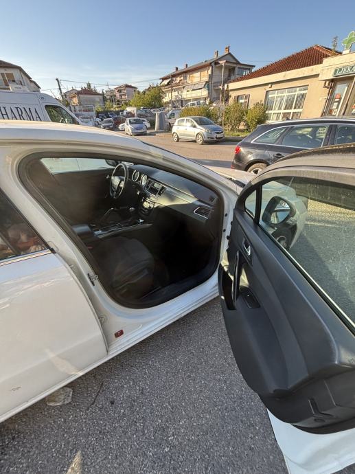 Peugeot 508 2,0 HDi (motor u kvaru, potrebna zamjena), fotografija 8
